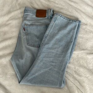 Levi’s 501 Straight Jeans, Light Blue Wash Size 28